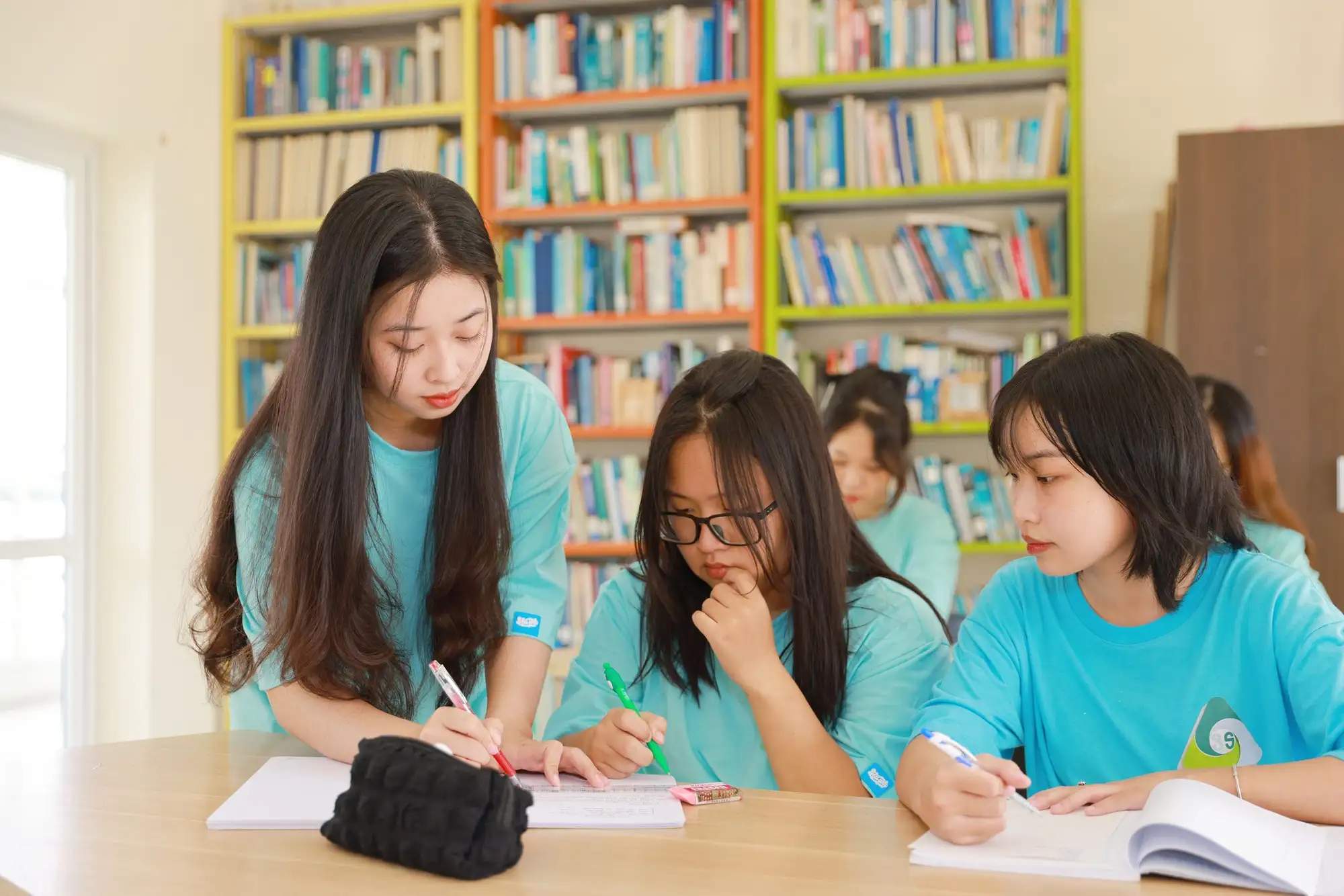 Chuẩn cơ sở giáo dục Đại học Việt Nam - Tiêu chí đảm bảo chất lượng Chuẩn cơ sở giáo dục Đại học Việt Nam – Tiêu chí đảm bảo chất lượng