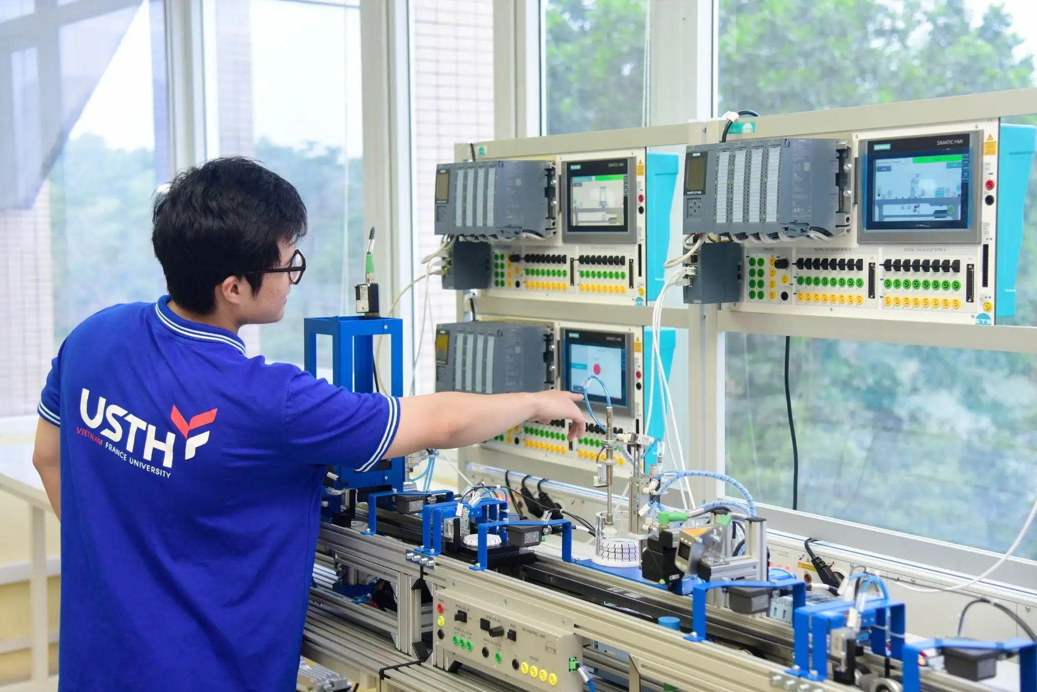 5 Nhóm ngành học được thí sinh lựa chọn nhiều nhất 2024