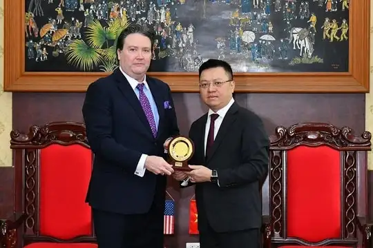 75 Thủ lĩnh trẻ Đông Nam Á hội tụ tại Hà Nội - Đổi mới giáo dục với YSEALI 75 Thủ lĩnh trẻ Đông Nam Á hội tụ tại Hà Nội – Đổi mới giáo dục với YSEALI