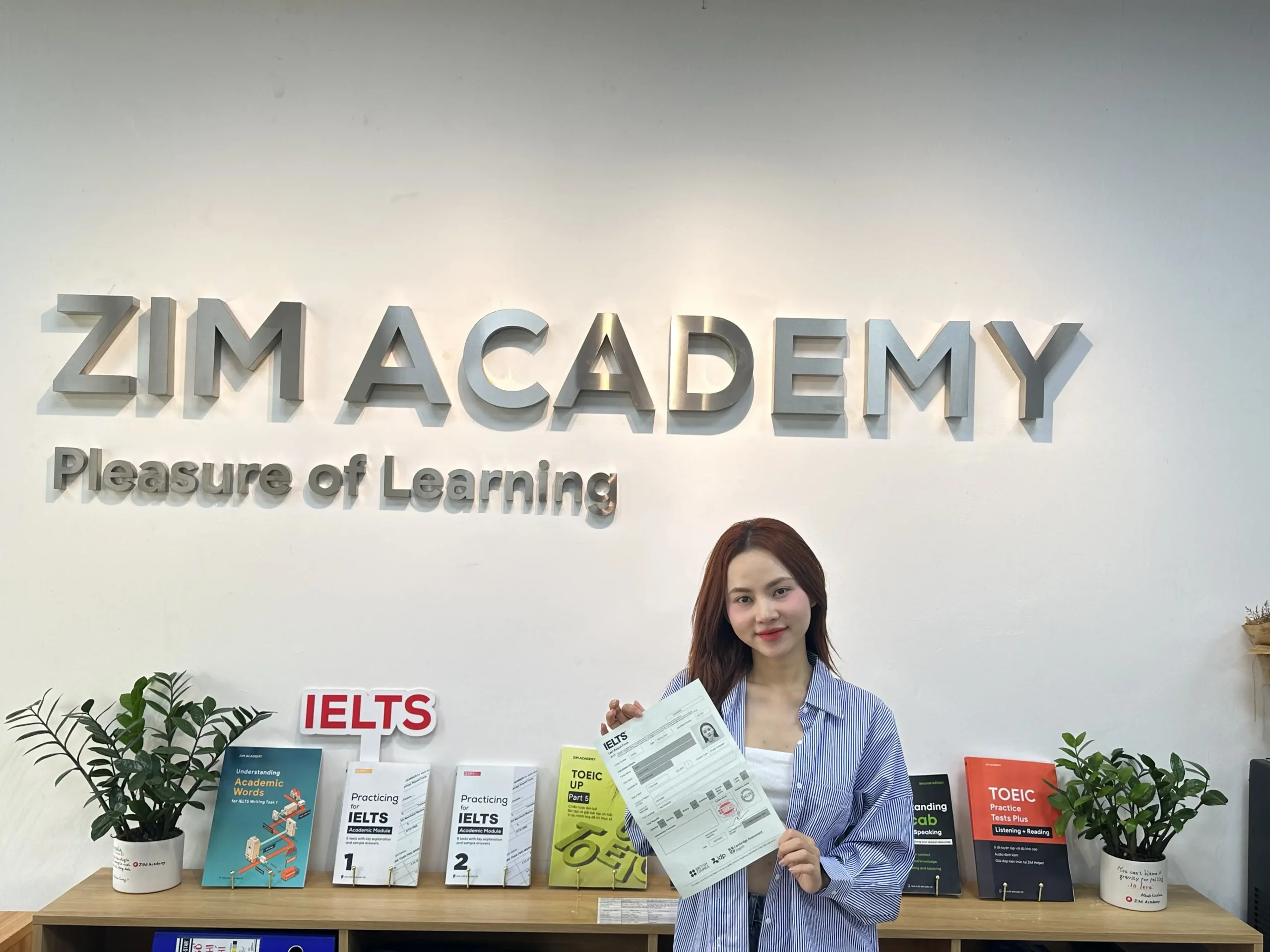Đề thi thử tốt nghiệp THPT năm 2025 môn tiếng Anh Đề thi thử tốt nghiệp THPT năm 2025 môn tiếng Anh