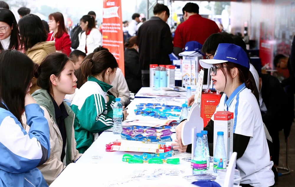 Quy đổi điểm trúng tuyển đại học năm 2025
