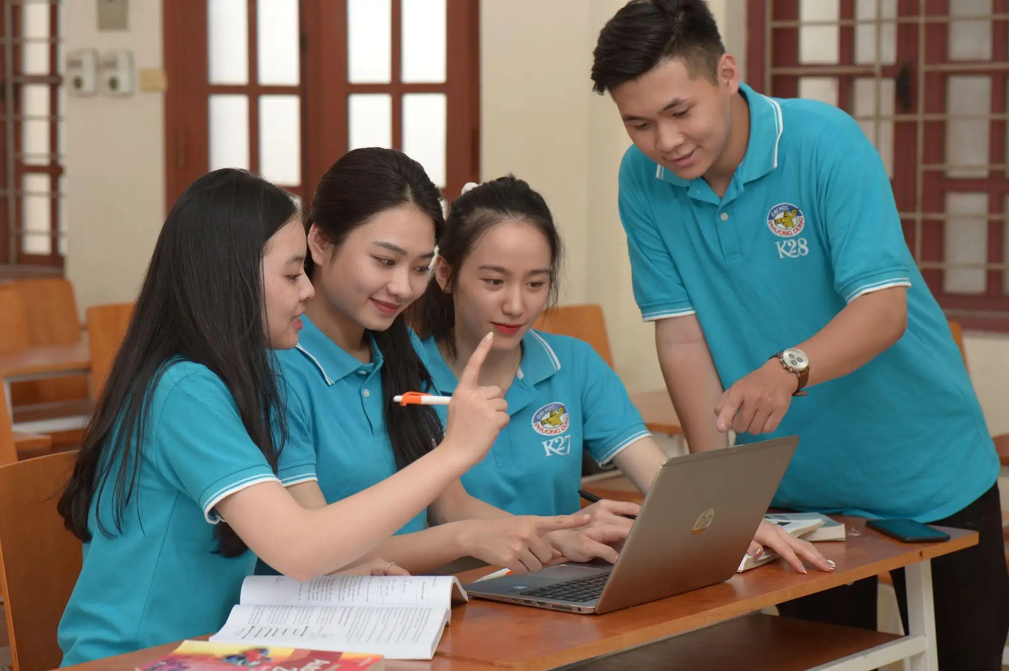 Review Đại học Phương Đông: Có dễ xin việc không?