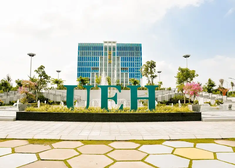 Review học đại học từ xa trường nào? Chi phí? Mất bao lâu?
