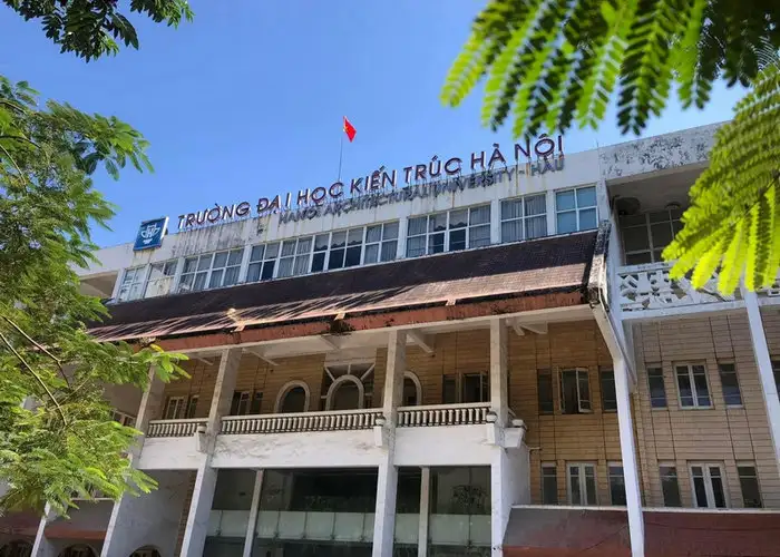 Review trường Đại học Kiến Trúc Hà Nội: Có nên học?