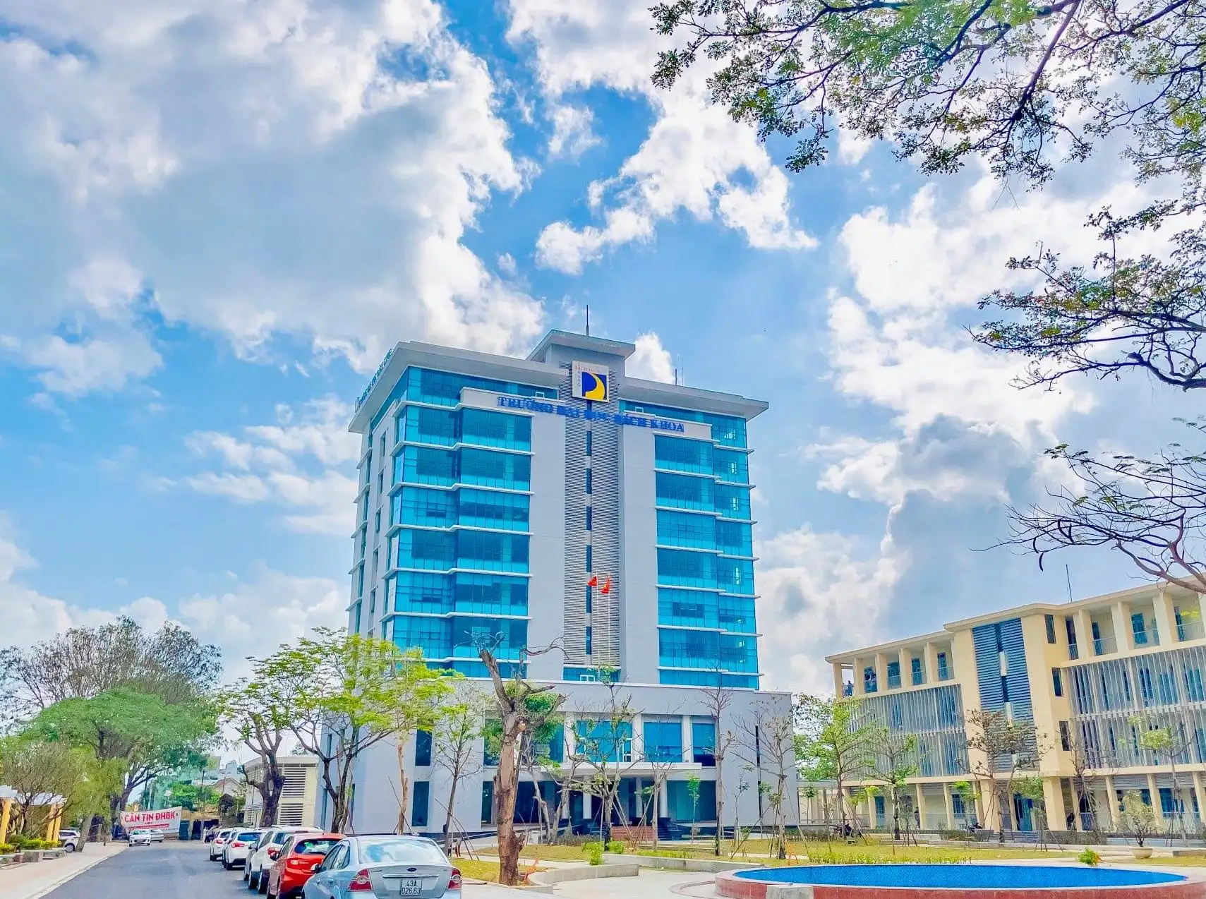 Review Đại học Bách Khoa Đà Nẵng: Lựa chọn top 1 chất lượng Việt Nam