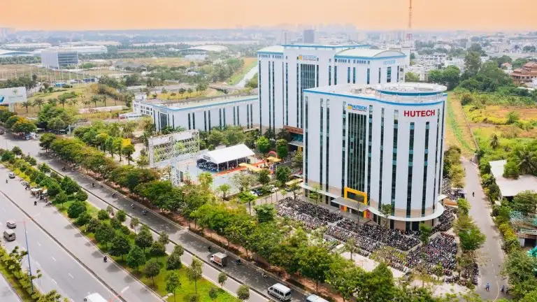 Review Đại học Hutech có tốt không?