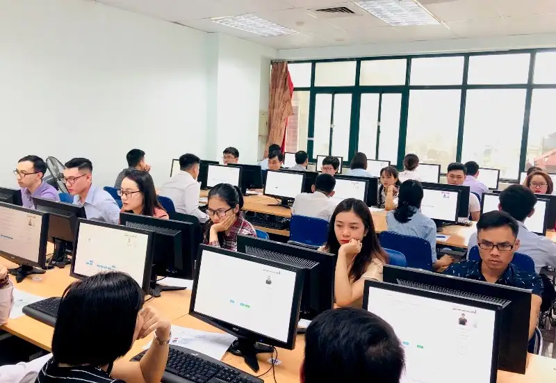 Muốn làm công chức nhà nước học ngành gì? Giải đáp từ chuyên gia